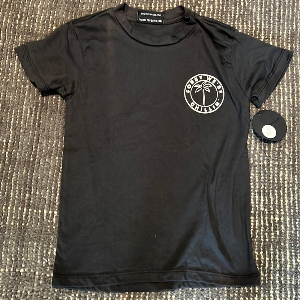Boys short sleeve tee “Sorry we’re Chillin” by tiny whales size 4T